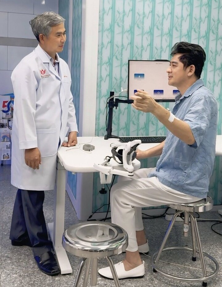 Diễn viên Huỳnh Anh Tuấn hiện được điều trị và theo dõi sức khỏe tại một bệnh viện ở Cần Thơ.