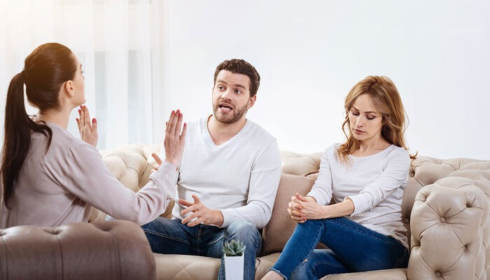 Thẳng thắn đến mức mất lòng: 4 cung hoàng đạo tâm không xấu nhưng dễ gây tổn thương người khác - Ảnh 1.