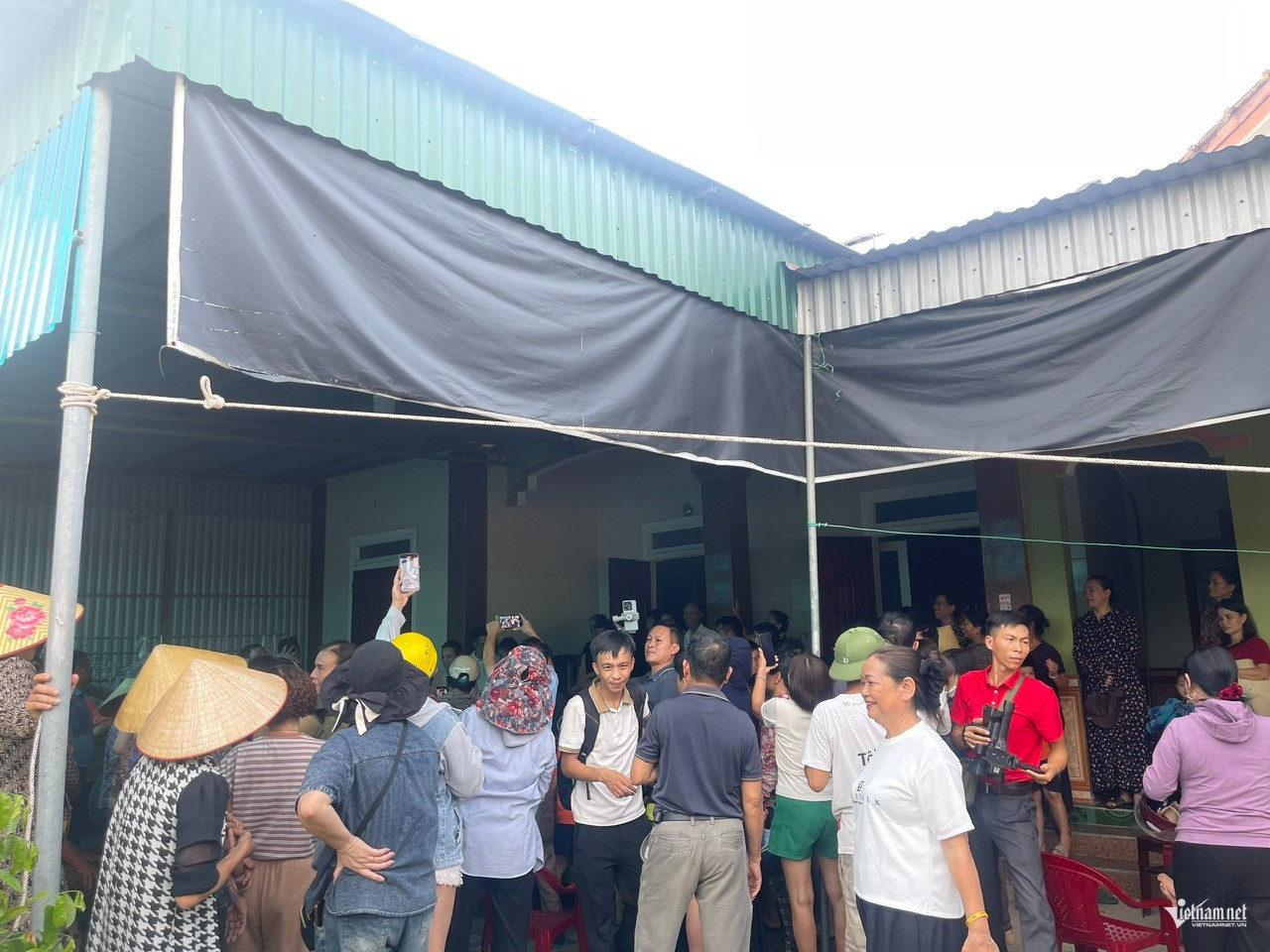 W-Thái Khắc Thành3.jpg