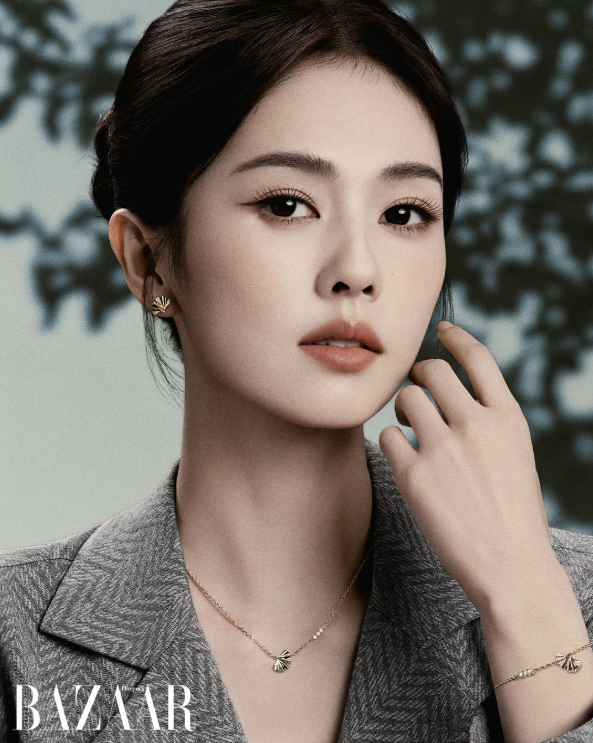 Bạch Lộc gầy đến mức nào mà khiến dân tình ngỡ ngàng? - Ảnh 2