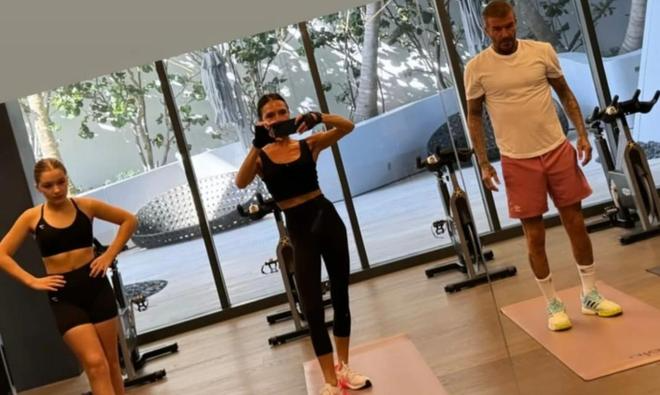 Ngỡ ngàng trước nhan sắc hiện tại của con gái út nhà Beckham - Ảnh 2.