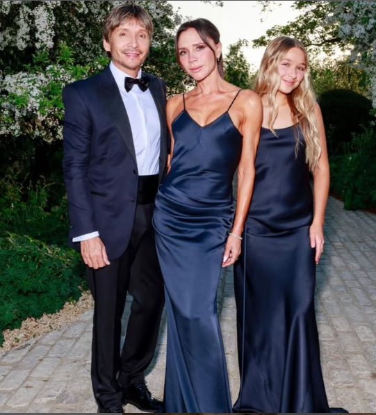 Ngỡ ngàng trước nhan sắc hiện tại của con gái út nhà Beckham - Ảnh 3.