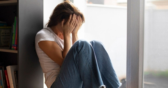 Cưới nhau 5 năm mới làm 'chuyện ấy' 4 lần, vợ bức bối đi tìm đáp án