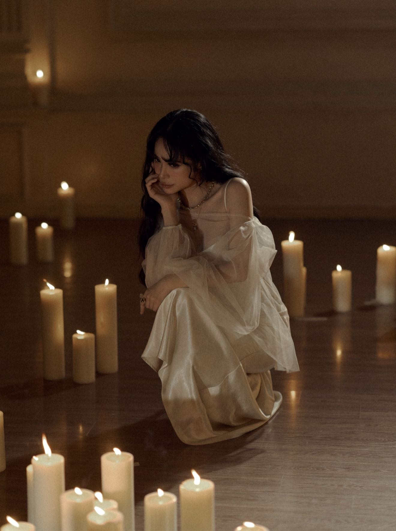 Hôn nhân 12 năm ngọt ngào của ca nương Kiều Anh và chồng đại gia