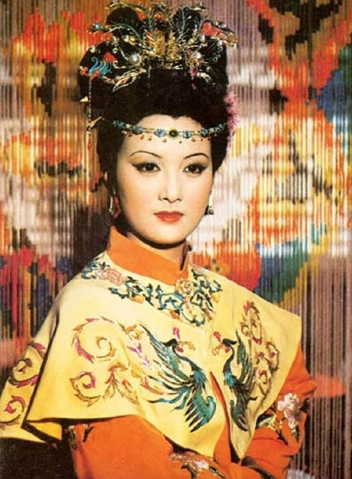 Đặng Tiệp xuất sắc khi vào vai Vương Hy Phượng trong