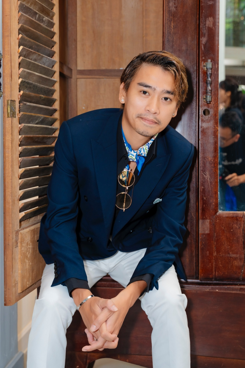 Tín Nguyễn áp lực khi được gọi là diễn viên trăm tỷ