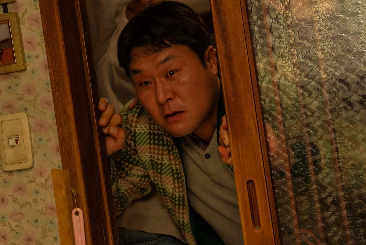 yoon kyung-ho tu ke hay au lo den diem sang moi cua man anh han quoc hinh anh 2