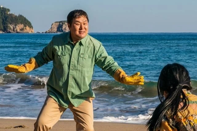 yoon kyung-ho tu ke hay au lo den diem sang moi cua man anh han quoc hinh anh 1