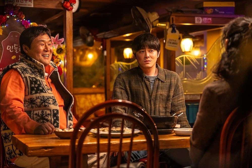 yoon kyung-ho tu ke hay au lo den diem sang moi cua man anh han quoc hinh anh 3