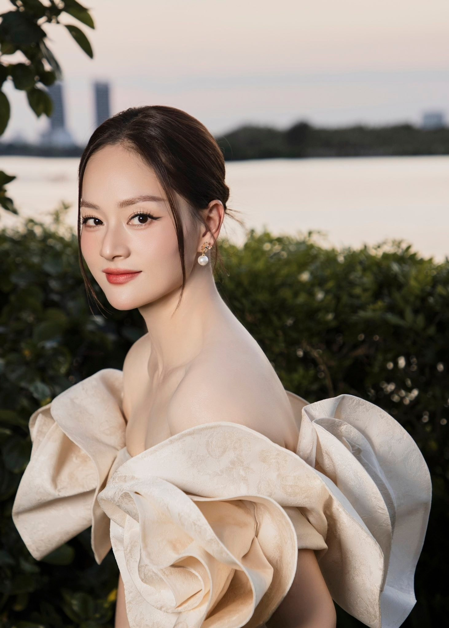 Lan Phương nhập viện cấp cứu sức khỏe kiệt quệ nghiêm trọng