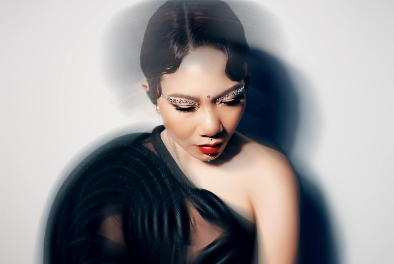 Mặt mộc và vóc dáng ở tuổi U50 của diva Trần Thu Hà- Ảnh 9.