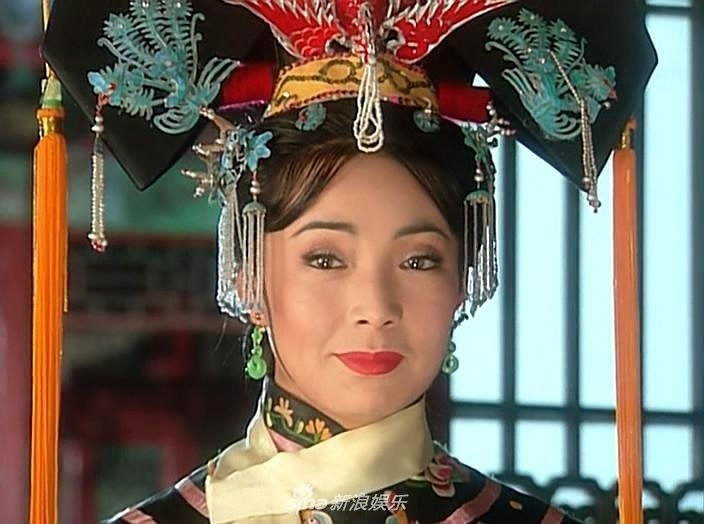 hoang hau 1 12000707