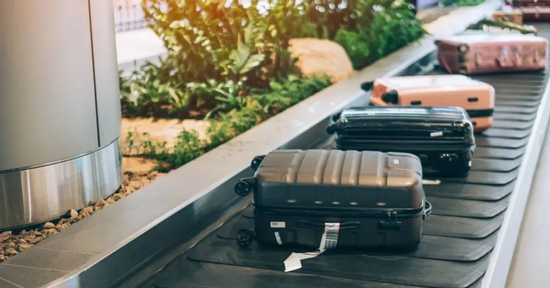 3 màu vali khiến nhiều du khách 'méo mặt' vì thất lạc hành lý