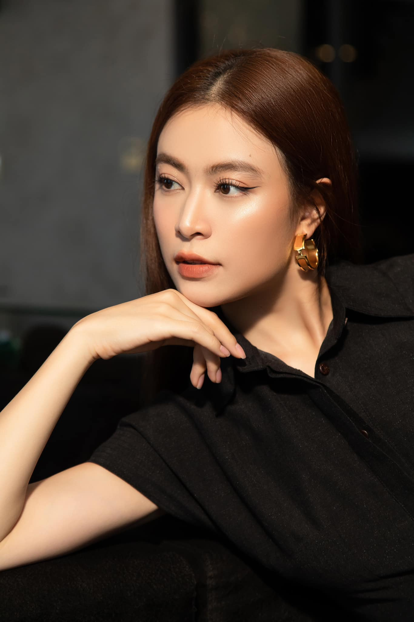 Làn da đẹp ở tuổi U40 của Hoàng Thùy Linh- Ảnh 8.