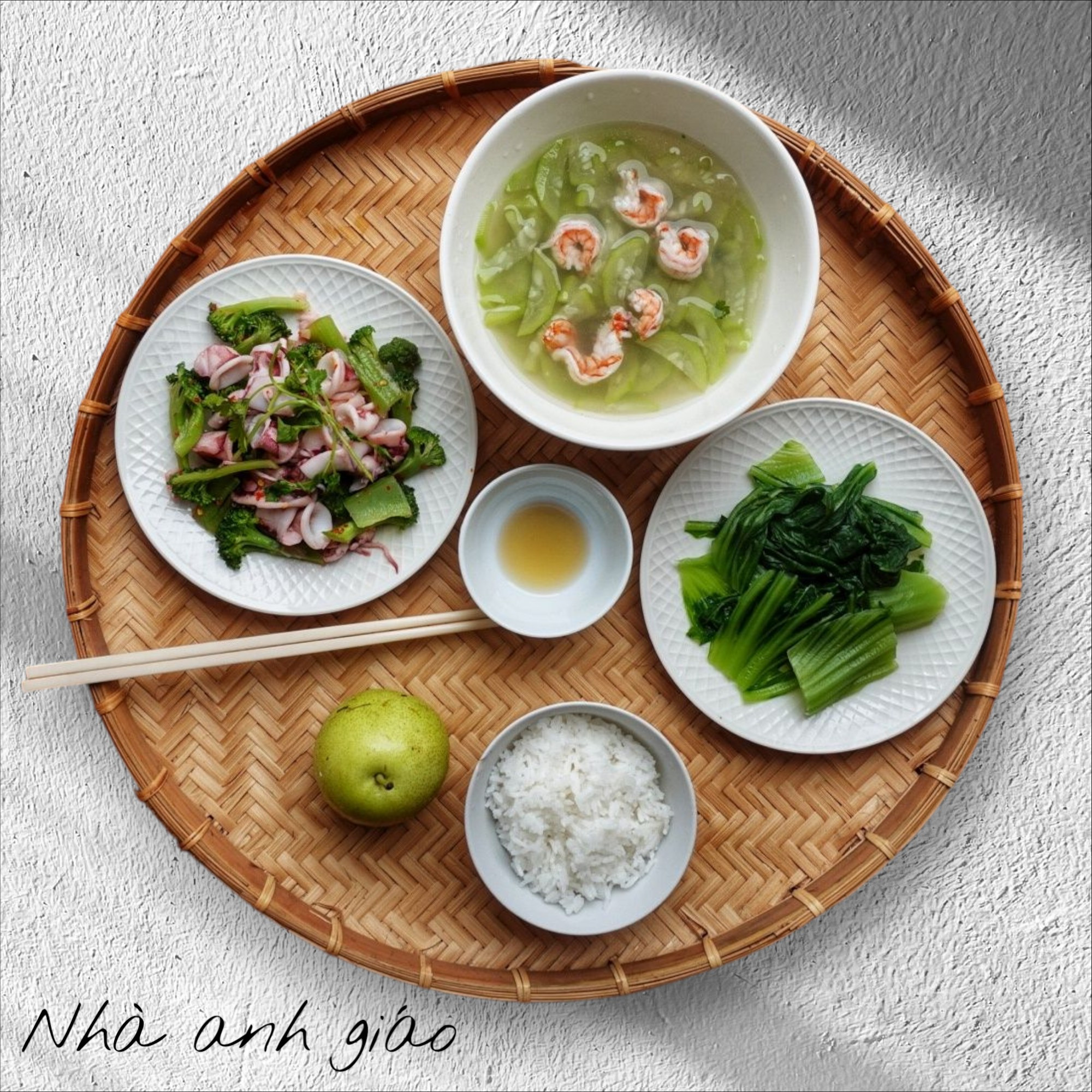 Những mâm cơm của thầy giáo 9X độc thân ở Đà Lạt: Đẹp mê mẩn, ngon 'nhức nách' khiến dân mạng trầm trồ- Ảnh 10.