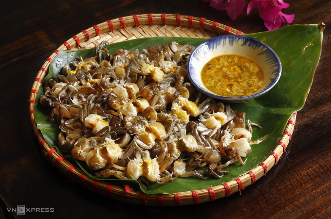 Món canh bún vỉa hè Ốc Thanh Vân phải lòng suốt 24 năm có gì đặc biệt?- Ảnh 4.