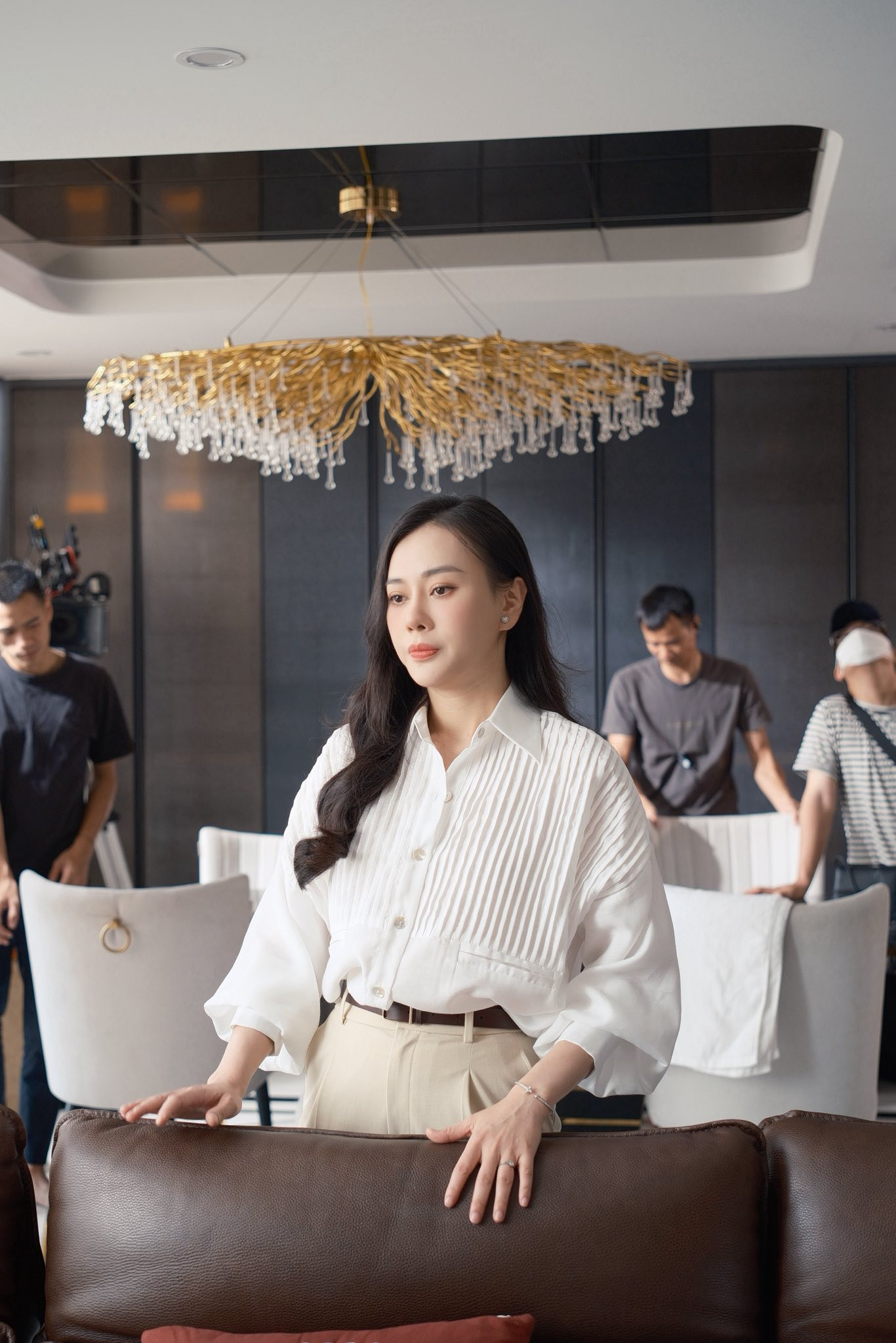 Từng bị chê mặc xấu, Phương Oanh thăng hạng thế nào sau 4 năm?- Ảnh 7.