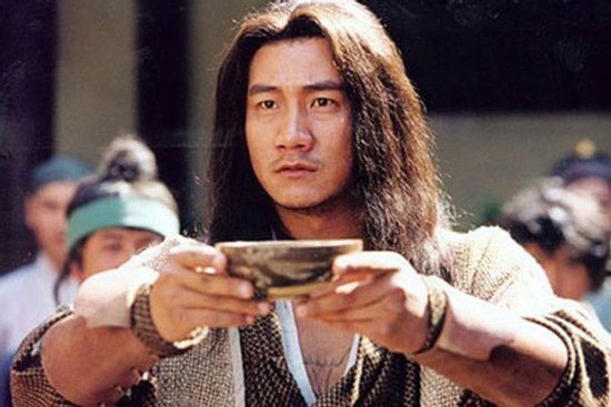 Hôn nhân đẹp như phim của chàng Kiều Phong đẹp trai nhất 'Thiên Long bát bộ'