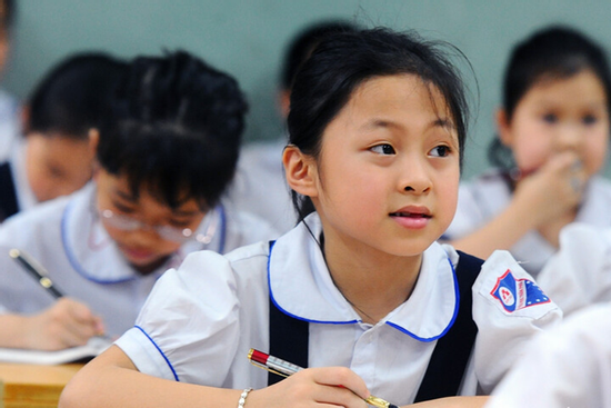 Miễn học phí, học sinh vẫn phải đóng những khoản tiền nào trong năm học mới?