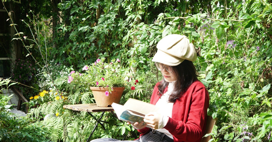 Cô gái Nghệ An bỏ công việc ổn định, sống du mục khắp miền Trung để 'chữa lành'