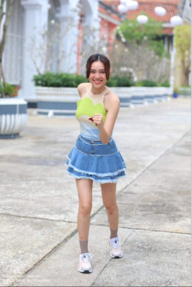 Lan Ngọc để lộ thứ bầm dập nhất cơ thể sau chấn thương phải ngồi xe lăn