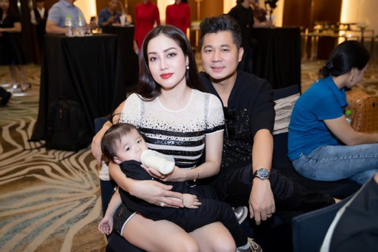 Nam ca sĩ sở hữu khách sạn 50 phòng, ở penthouse cao cấp tại Thủ Đức, U50 dự định có con với bạn gái