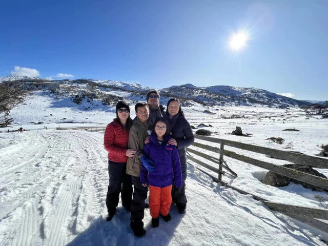 Á quân Olympia với sự nghiệp diễn xuất ngắn nhất lịch sử: Làm PGS ở nước ngoài, cuộc sống hiện tại gây bất ngờ- Ảnh 7.