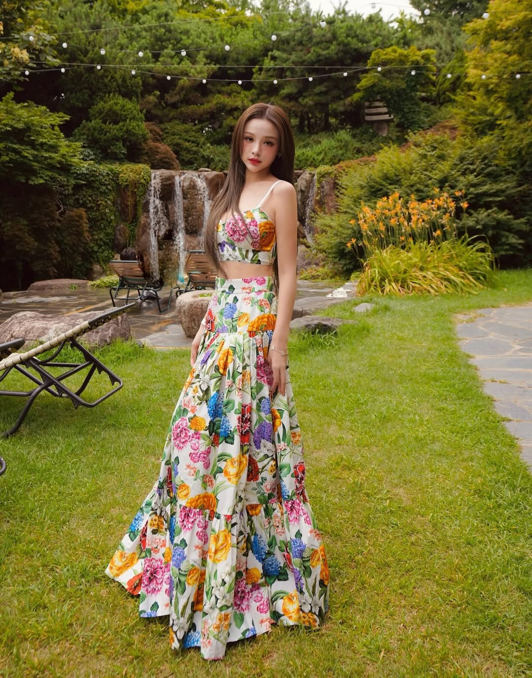 Huyền Baby gây xôn xao khi xuất hiện với giao diện quá khác lạ