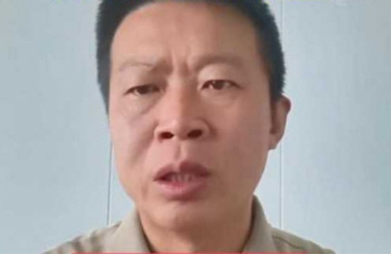 Nhường hết tài sản cho vợ cũ nuôi con, về già mới biết 2 con đều của người khác