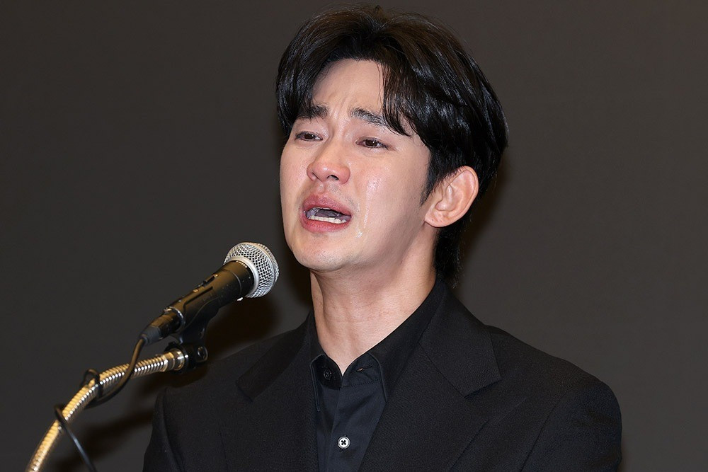 kim soo hyun 11 1743647152808 35