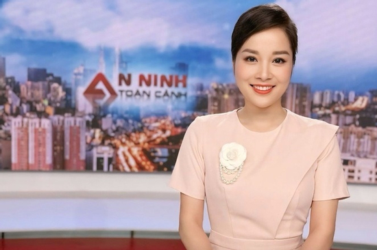 Nữ chính 'Nhật ký Vàng Anh' giờ là Đại úy công an, kín tiếng đời tư ở tuổi 40