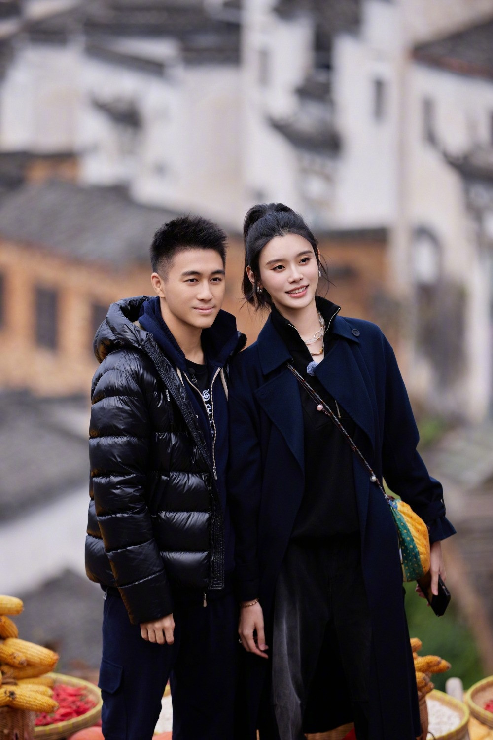 cap doi ha du quan va he mong da