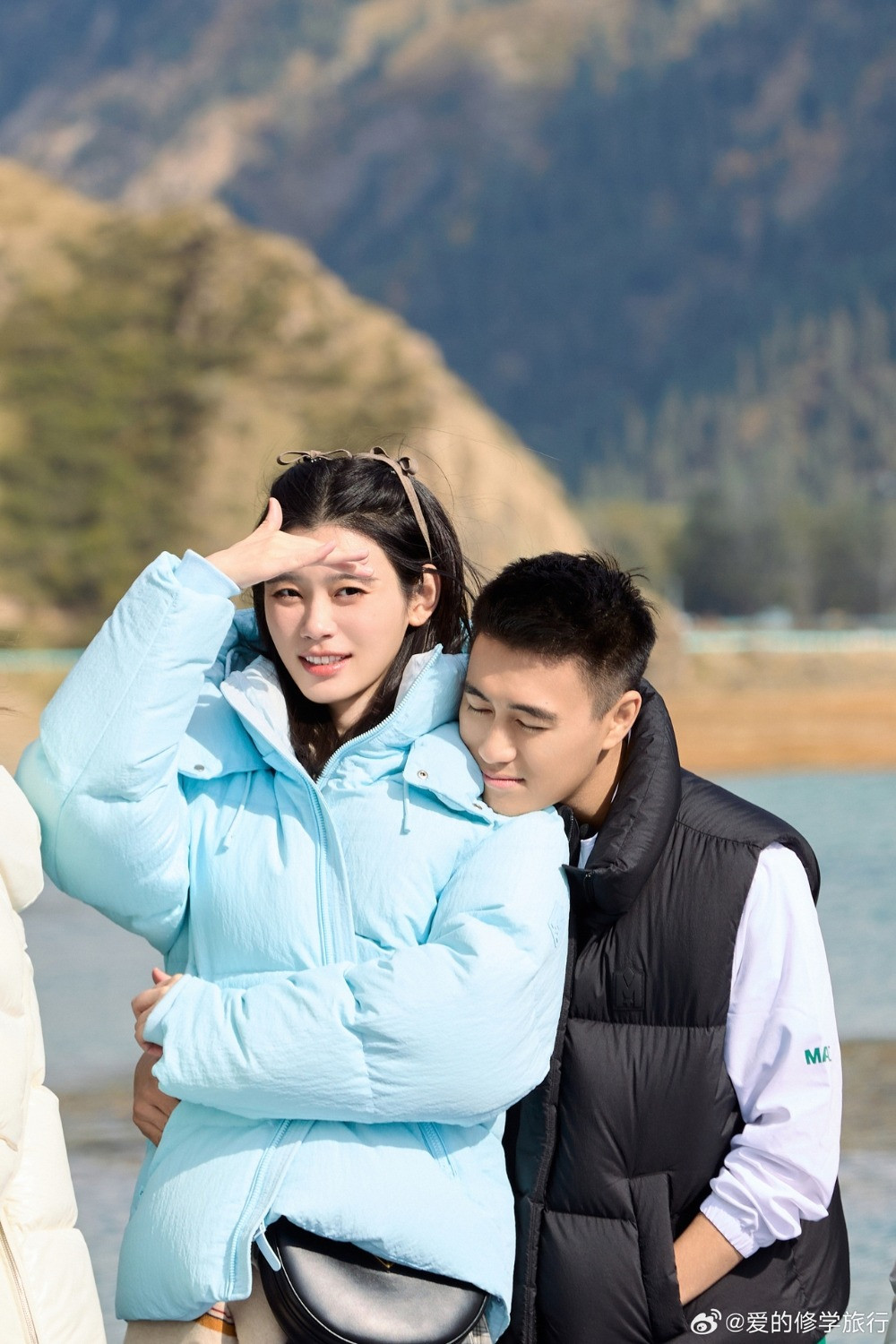 cap doi ha du quan va he mong da 1