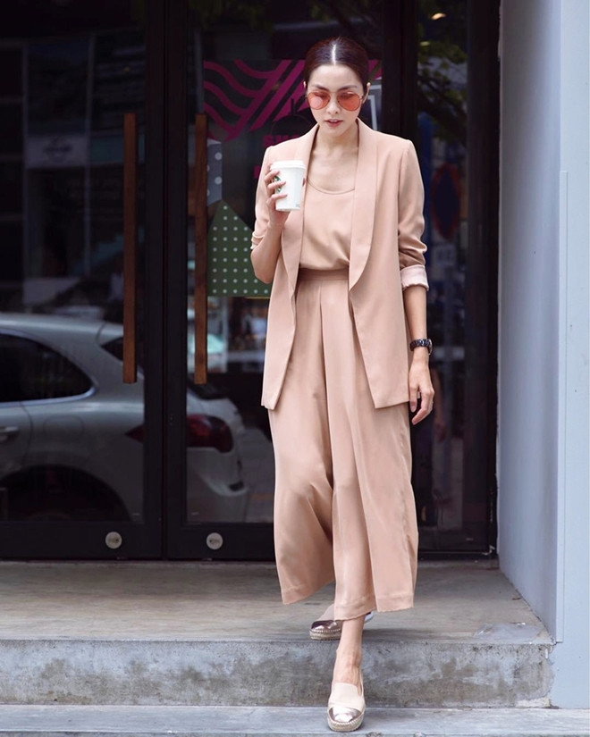 Tăng Thanh Hà Đặng Thu Thảo giữ vững phong cách biểu tượng sau nhiều năm