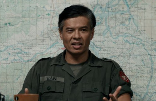 Mỹ nam bị ghét nhất 'Mưa Đỏ': Nói 6 thứ tiếng cực đỉnh, nét đẹp lai Tây hiếm có khó tìm