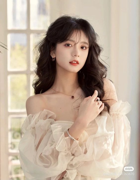 Đúng ngày mai, thứ Tư 27/8/2025, Thần Tài dẫn đường, quý nhân dìu dắt, 3 con giáp sau sự nghiệp tiến tới như 'ngọa hổ tàng long', tiền bạc đếm tiền sái tay, lộc bay đầy nhà - Ảnh 1