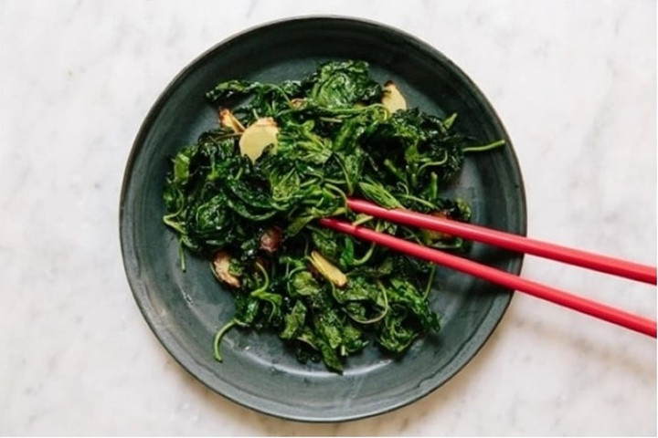 Rau dền có cực nhiều lợi ích bất ngờ cho sức khỏe. (Ảnh: Istock)