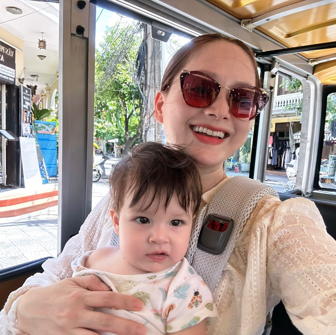 Nữ chính phim 'Gia đình mình vui bất thình lình' sau ly thân: Bán nhà ở Đà Nẵng, dặn bản thân 1 câu ý nghĩa - Ảnh 2.