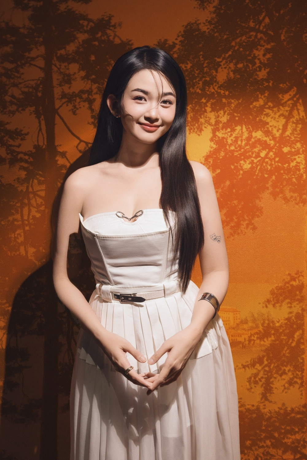 Nữ diễn viên visual đỉnh nóc nhưng lại đóng vai xác chết là ai