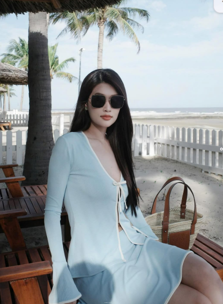 Mỹ nhân Vbiz thi nhau diện trang phục từ brand bị chê của Lương Thùy Linh