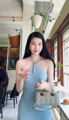 Mỹ nhân Vbiz thi nhau diện trang phục từ brand bị chê của Lương Thùy Linh