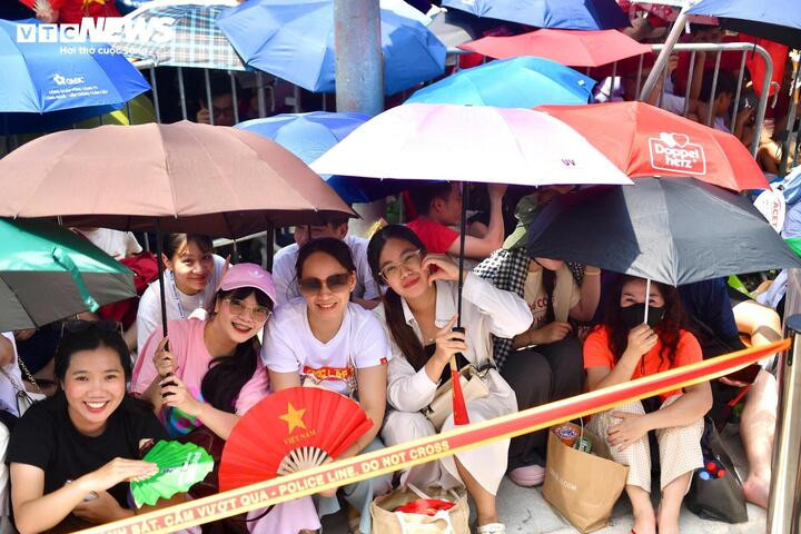 Chuẩn bị trước những vật dụng “bất ly thân” sẽ giúp bạn có một ngày thoải mái hơn, hạn chế sự mệt mỏi.