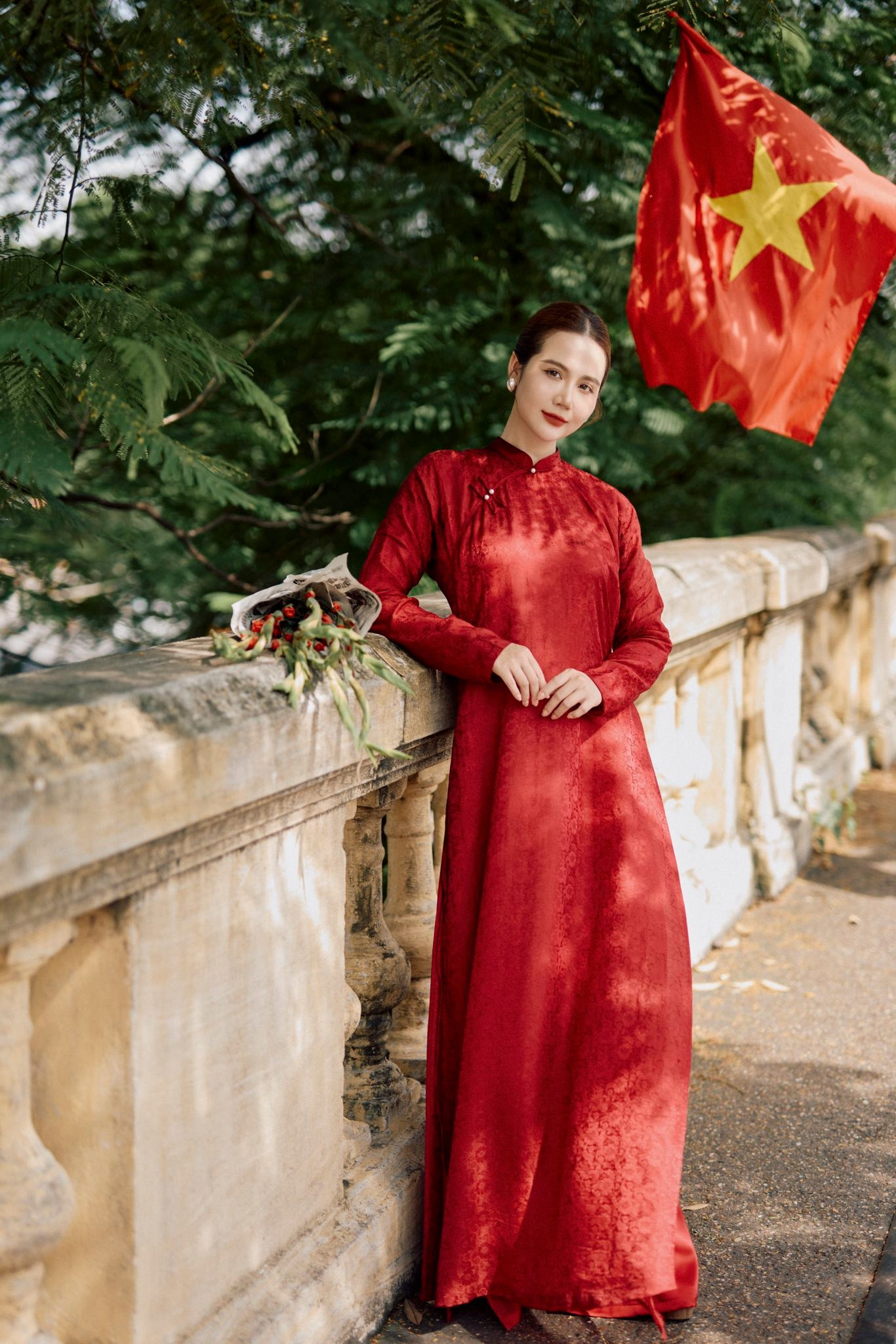 Nữ diễn viên VTV gây chú ý với bộ ảnh 'hòa bình đẹp lắm'- Ảnh 12.