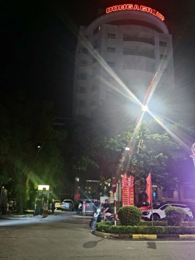 Loạt ảnh hiếm biệt phủ 50000 m2 của Bầu Đoan đại gia Thanh Hóa vừa bị khám xét nơi ở khẩn cấp