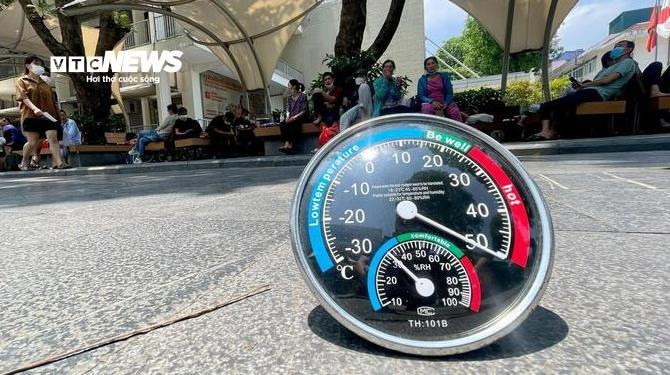 ha noi nang nong.jpg