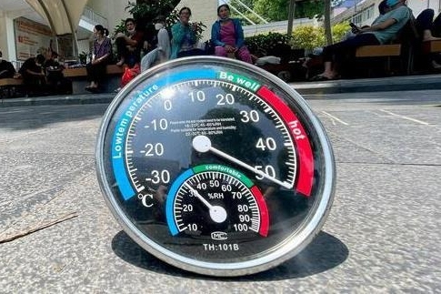 Hôm nay Hà Nội nắng nóng gay gắt 38°C và dự báo thời tiết cả nước 10 ngày tới