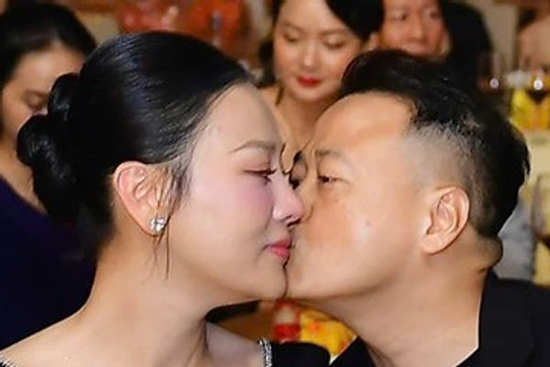 Shark Bình phản ứng thế nào trước sự khéo léo của vợ mà Phương Oanh xuýt xoa: Đúng là cảm xúc gây nghiện