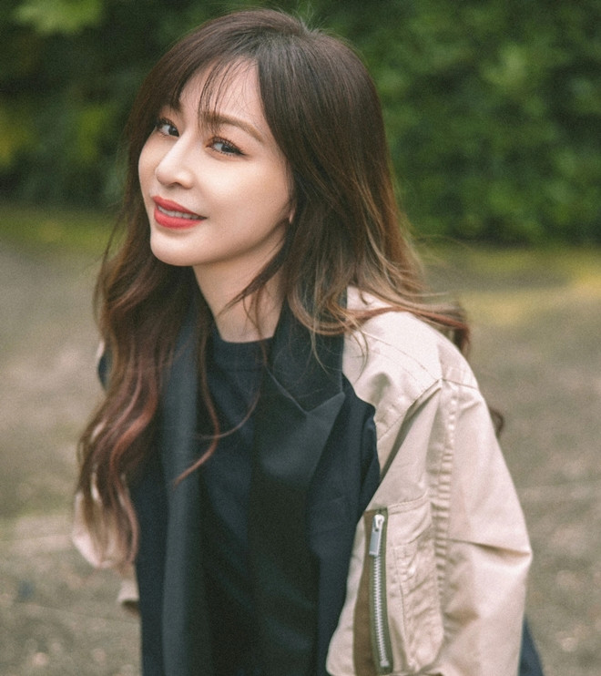 5 bí quyết giúp nữ thần xứ Đài Vương Tâm Lăng rạng rỡ tuổi 42