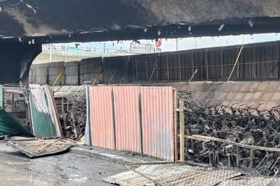 Có thể hạn chế xe đi lên cầu Vĩnh Tuy, khoanh vùng nguy hiểm sau vụ cháy