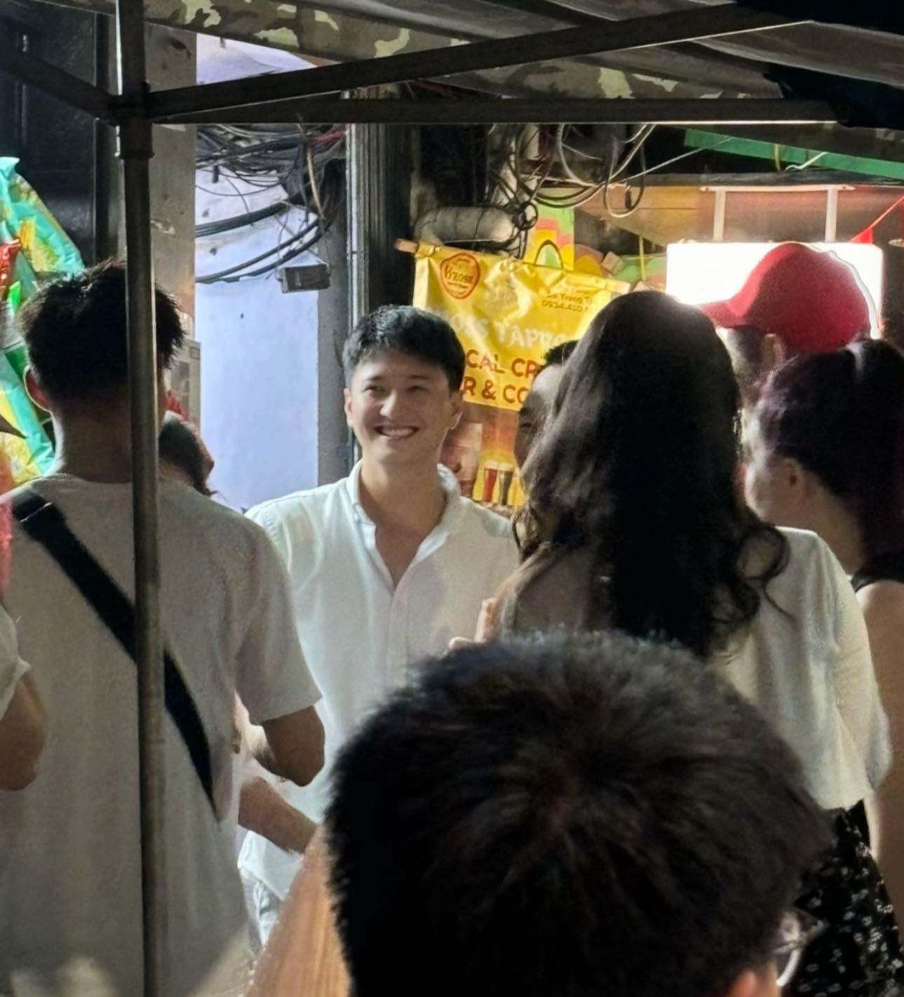 Sao nam Vbiz đi xem tổng duyệt A80 mà viral khắp cõi mạng vì quá đẹp trai